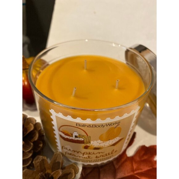 Bath & Body Works “Pumpkin Peanut Brittle” NEW 3 Wick Candle - Picture 2 of 5